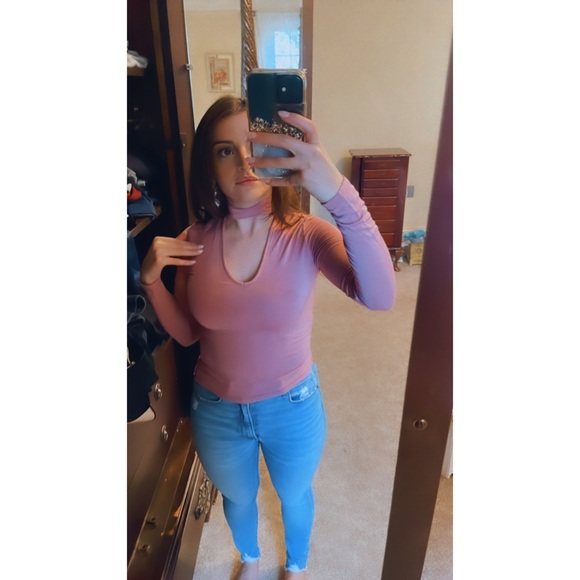 Pink Choker Top - Picture 3 of 8